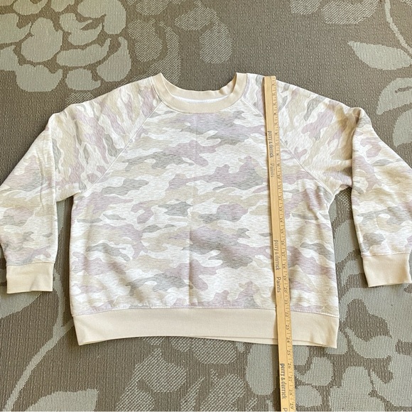 OLD NAVY Camo Sweatshirt Cream & Gray Long Sleeve EXTRA LARGE - Picture 6 of 8